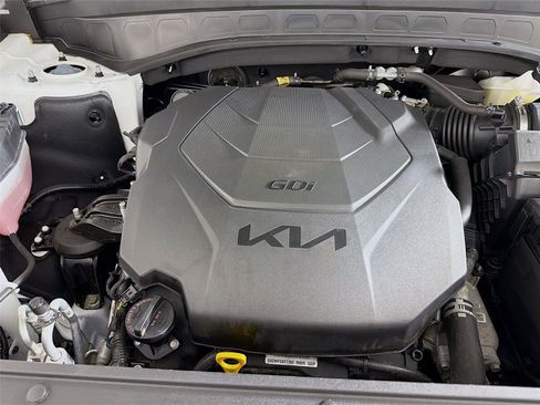 Used 2025 Kia Telluride S image 31