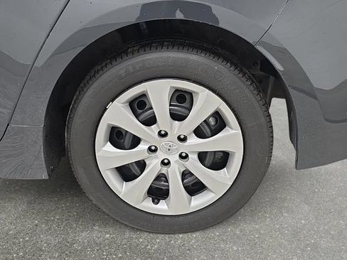 Certified 2025 Toyota Corolla LE FWD image 27