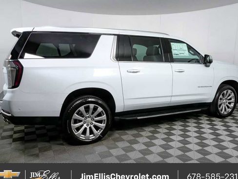 New 2026 Chevrolet Suburban Premier w/ Sun And Tow Package image 29