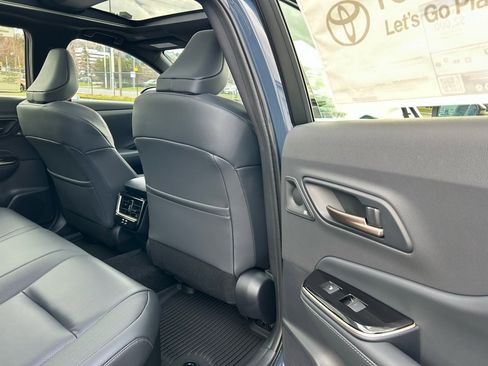 New 2026 Toyota Crown Signia image 13