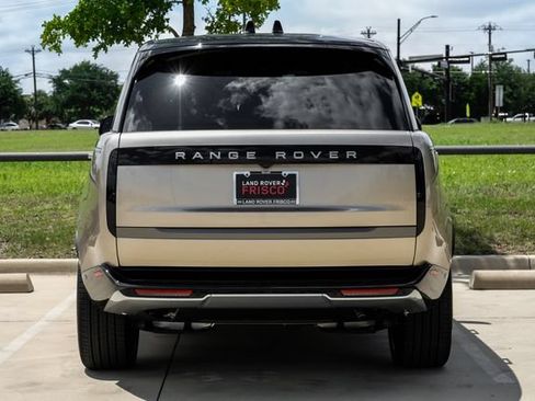 New 2026 Land Rover Range Rover Long Wheelbase SE AWD/4WD image 12