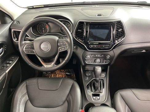 Used 2021 Jeep Cherokee Limited image 5