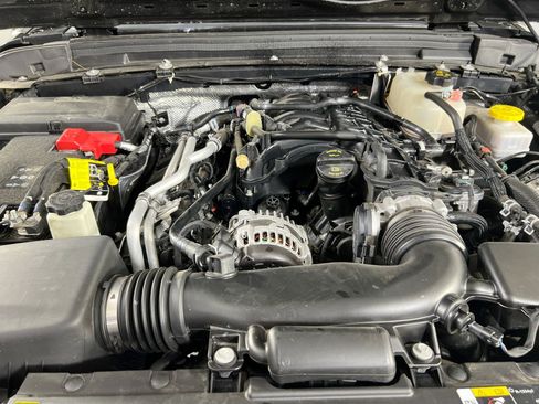 Used 2024 Jeep Wrangler Unlimited Rubicon w/ Convenience Group image 29