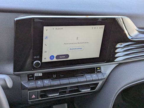 Certified 2026 Toyota Camry SE w/ Convenience Package image 10