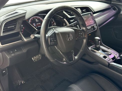 Used 2019 Honda Civic Sport image 9