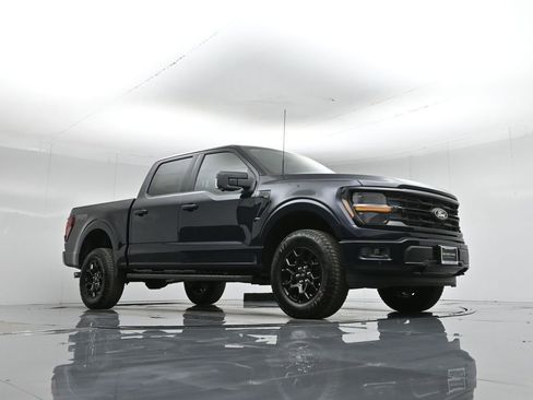 New 2026 Ford F150 XLT w/ Equipment Group 302A MID AWD/4WD image 44