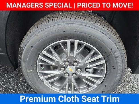 New 2026 Chevrolet Traverse LT w/ Driver Confidence Package FWD image 17