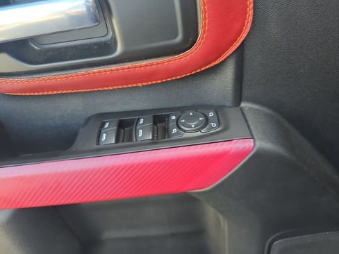 Used 2021 Chevrolet Silverado 2500 Custom w/ Custom Value Package image 15