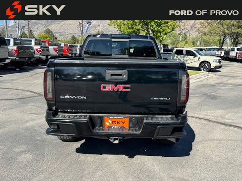 Used 2017 GMC Canyon Denali AWD/4WD image 8