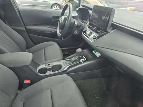 Used 2024 Toyota Corolla LE FWD image 12