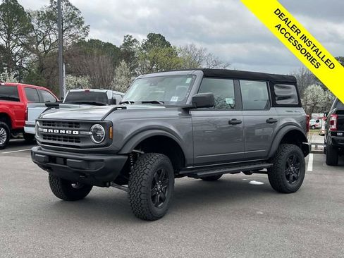 New 2025 Ford Bronco 4-Door image 10
