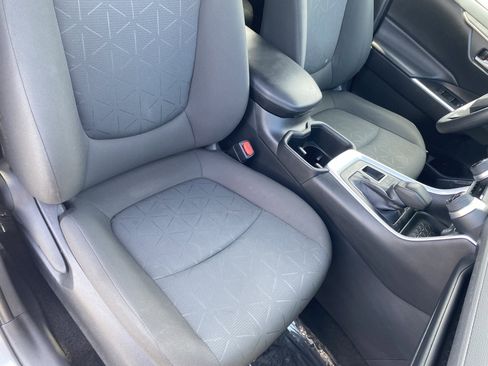 Used 2024 Toyota RAV4 XLE image 8