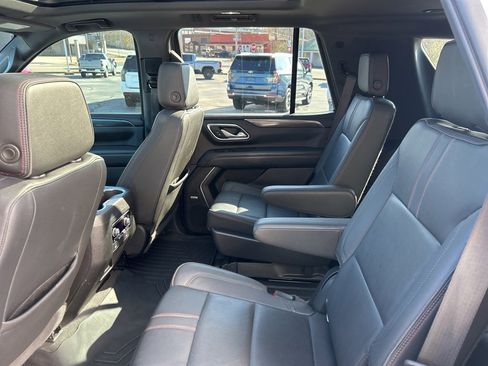 Used 2022 Chevrolet Tahoe RST w/ Luxury Package image 18