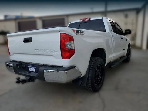 Used 2016 Toyota Tundra SR5 image 10