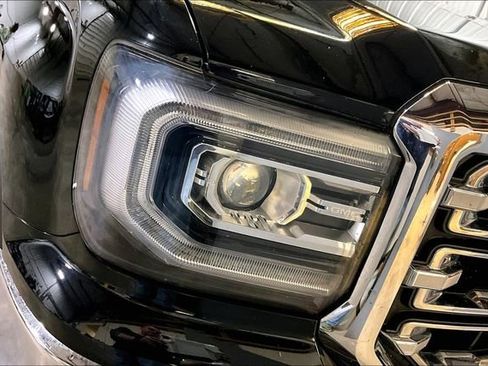Used 2016 GMC Sierra 1500 SLT AWD/4WD image 4