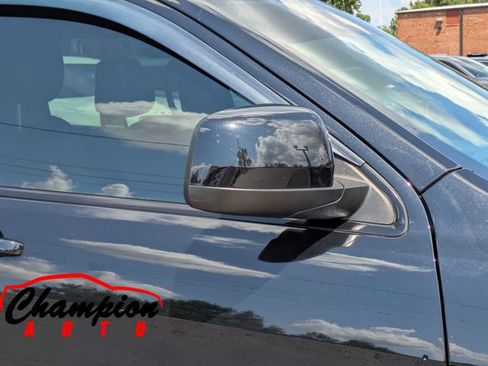 Used 2019 Jeep Grand Cherokee Altitude RWD image 14