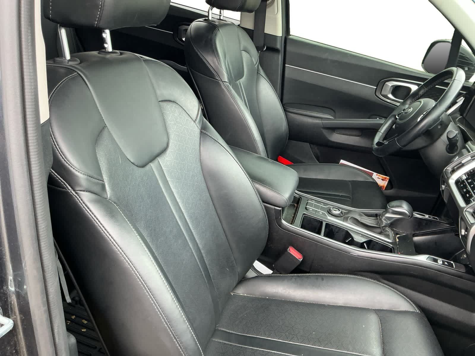 Used 2021 Kia Sorento S w/ Panoramic Sunroof Package AWD/4WD image 15