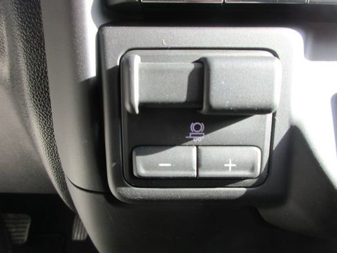 New 2026 GMC Sierra 1500 Pro w/ Pro Value Package image 18