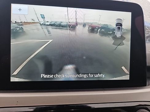 Used 2021 Ford Escape SE image 14