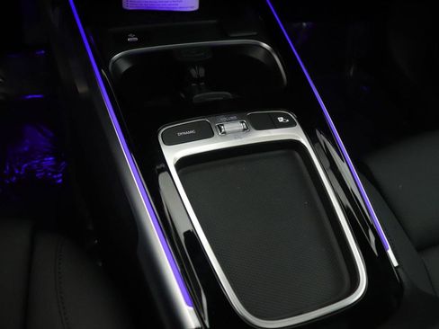 New 2026 Mercedes-Benz GLB 250 image 5