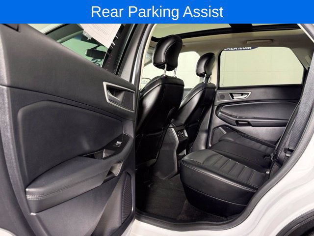 Used 2018 Ford Edge SEL w/ Equipment Group 201A AWD/4WD image 12