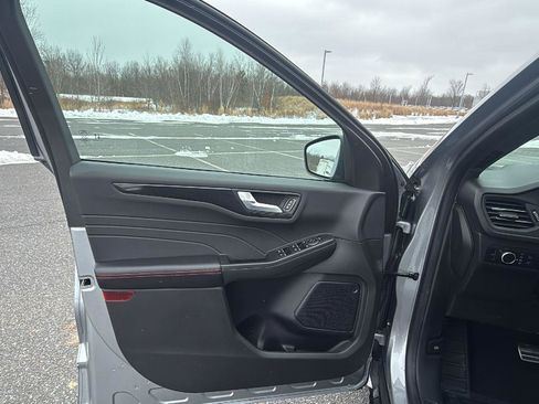 Used 2023 Ford Escape ST-Line w/ Tech Pack #1 image 23