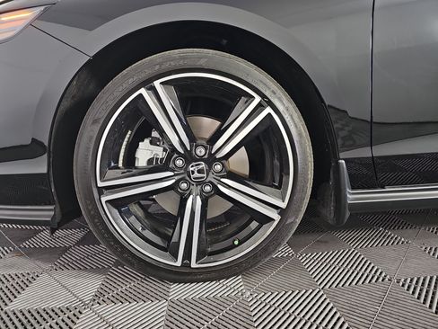 Certified 2024 Honda Accord Sport image 11