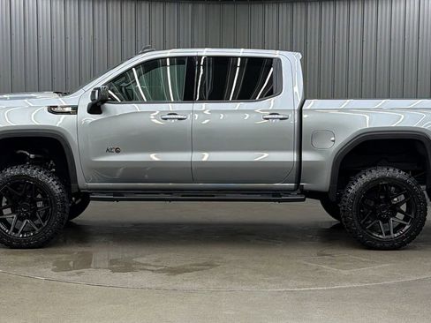 Used 2026 GMC Sierra 1500 Elevation w/ Elevation Premium Package AWD/4WD image 2