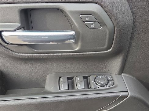 New 2026 Chevrolet Silverado 1500 Custom image 10