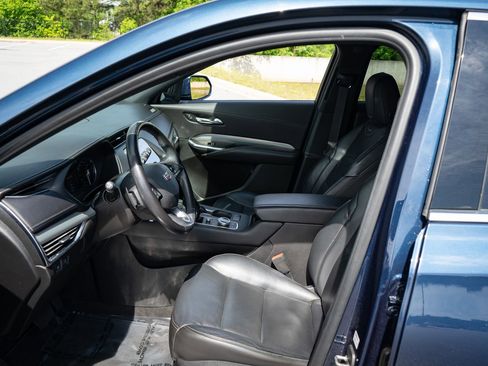 Used 2019 Cadillac XT4 Premium Luxury FWD image 14