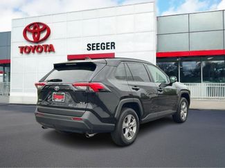 Used 2025 Toyota RAV4 XLE AWD/4WD video 3