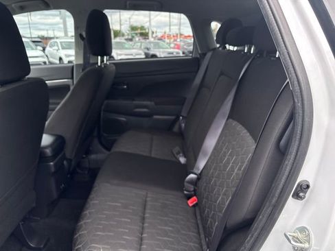 Used 2024 Mitsubishi Outlander Sport AWD image 25
