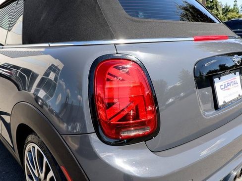 Used 2019 MINI Cooper S image 23