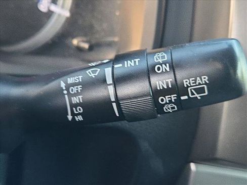 Used 2017 Toyota 4Runner SR5 RWD image 12