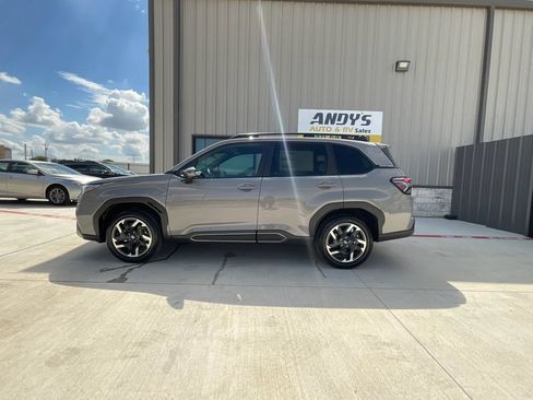 Used 2026 Subaru Forester Limited AWD/4WD image 16