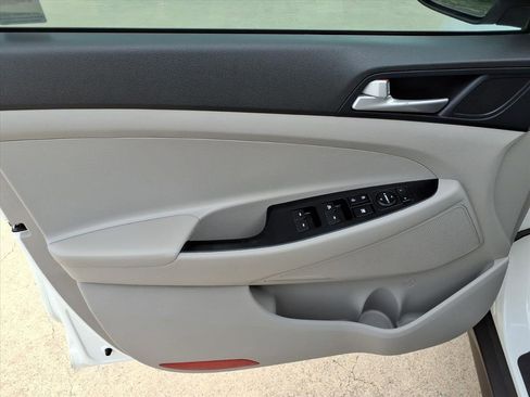 Used 2021 Hyundai Tucson Value image 15