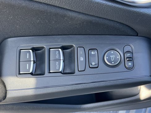 Used 2024 Honda Civic Sport image 27