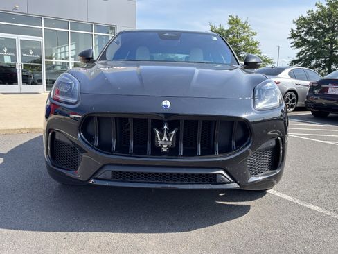 Used 2023 Maserati Grecale Modena AWD/4WD image 12