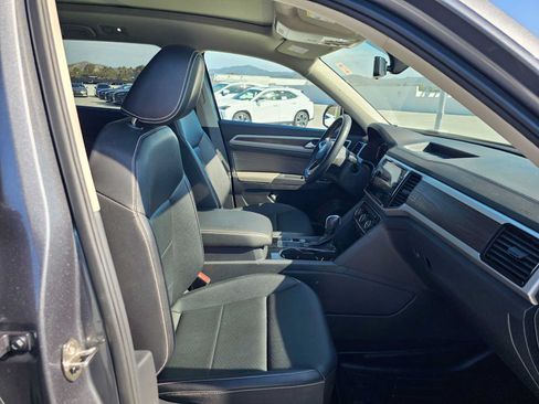 Used 2022 Volkswagen Atlas SE FWD image 10