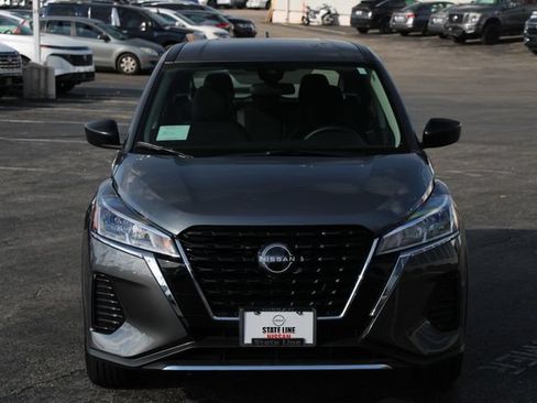 Used 2025 Nissan Kicks Play S FWD image 7