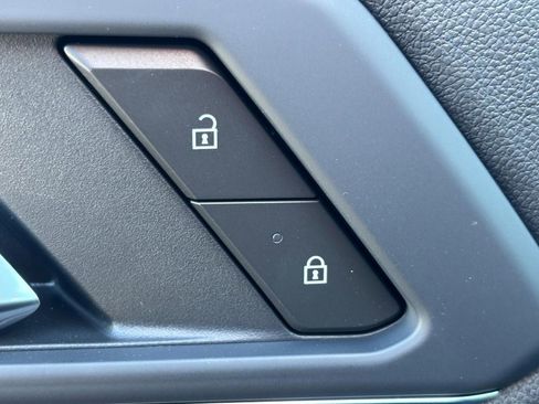 New 2026 GMC Terrain Elevation w/ Elevation Premium Package image 25