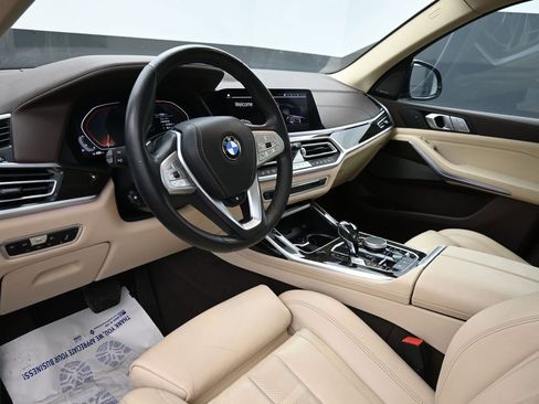 Used 2019 BMW X7 xDrive40i w/ Premium Package image 11