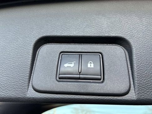 Certified 2023 Nissan Rogue SV w/ SV Premium B Package image 14