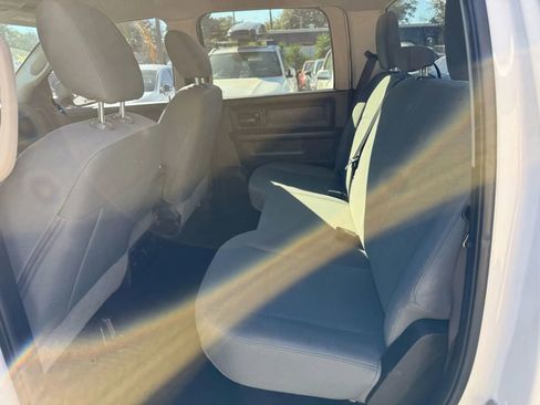 Used 2018 RAM 1500 Express w/ Express Value Package image 10