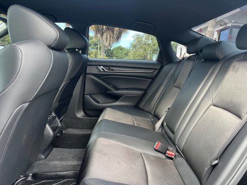 Used 2022 Honda Accord Sport image 9
