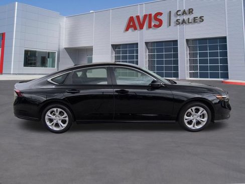 Used 2025 Honda Accord LX image 5