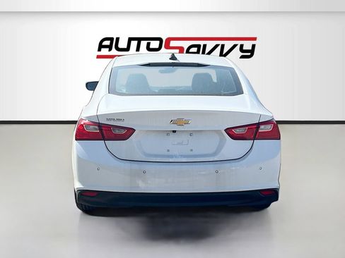 Used 2024 Chevrolet Malibu LS w/ Driver Confidence Package FWD image 6