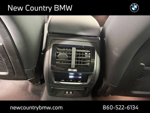 Used 2025 BMW X4 xDrive30i AWD/4WD image 25