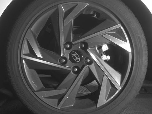 Used 2025 Hyundai Elantra SEL image 14