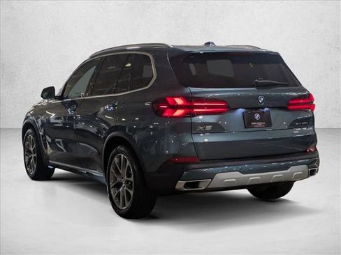 Used 2026 BMW X5 xDrive50e w/ Executive Package AWD/4WD image 8